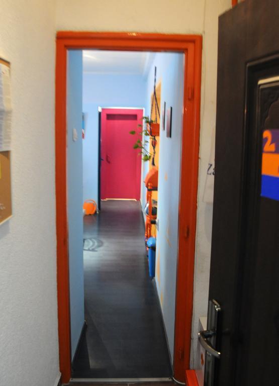 Apartment Orange Purple Blue Zagreb Habitación foto